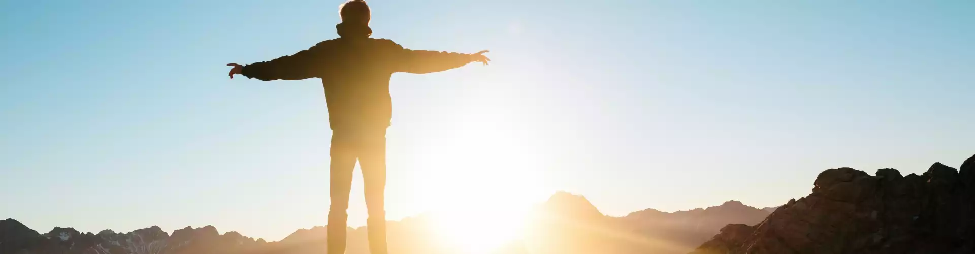 Limpiando Energía: Una Clase Canalizada con Gracia - Online Class by Jamie Butler