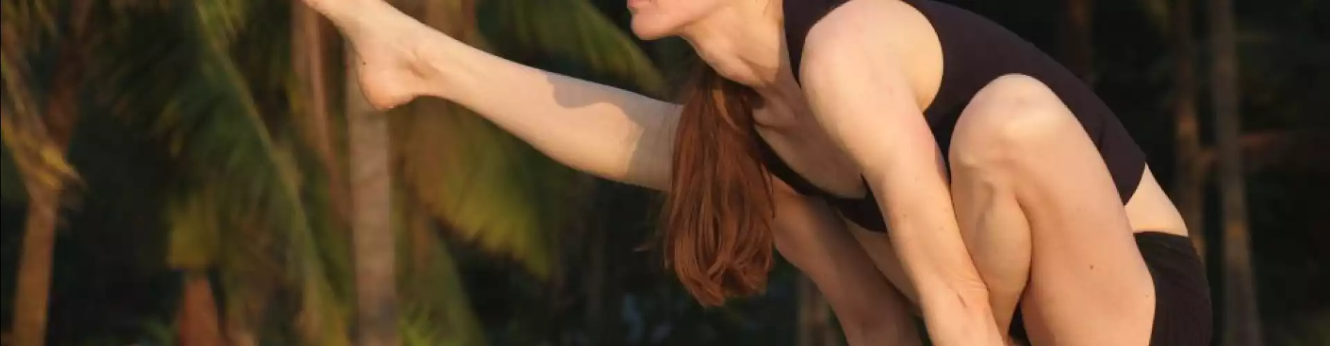 Yoga Asana, Meditación y Yoga Nidra - Online Class by Caroline Klebl