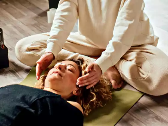 Penyembuhan dan Kliring Reiki Jarak Jauh untuk mengisi Energi Anda pada tahun 2024