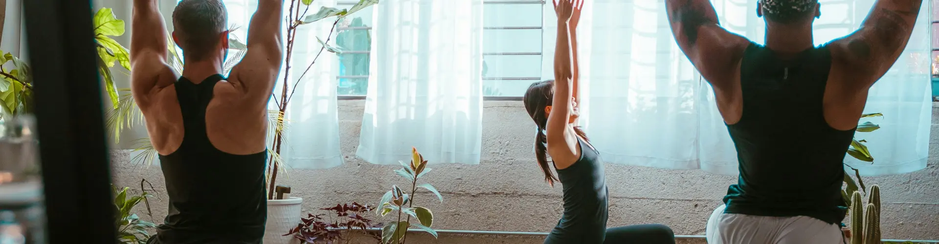 Просто звичайна йога - Online Class by Just Plain  Yoga